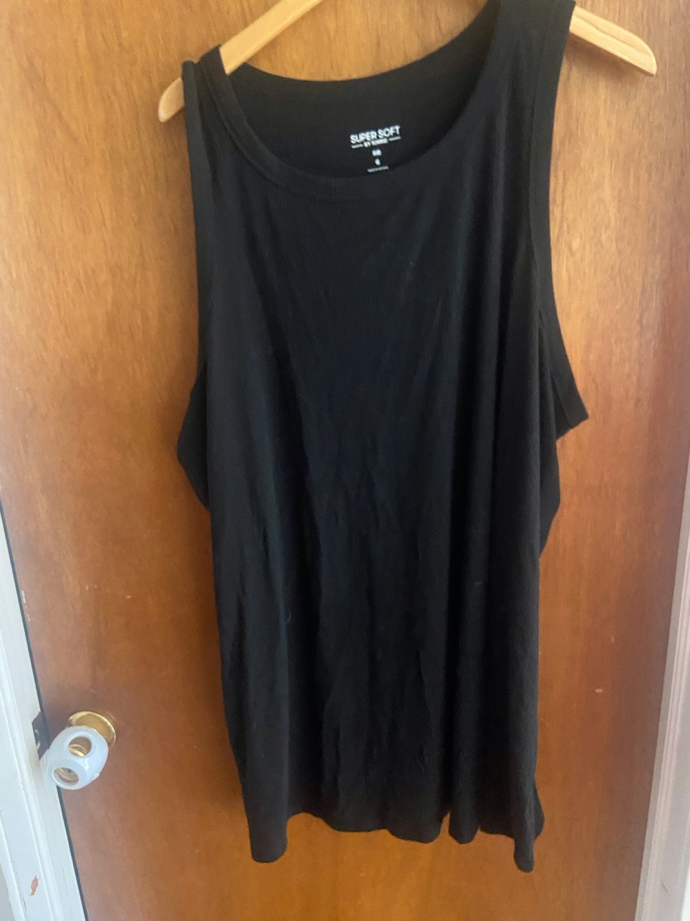 Torrid Black and White Ribbed Tanks Size 6 30W